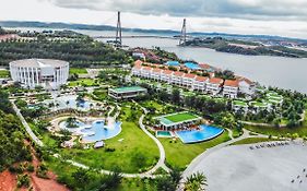 HARRIS Resort Barelang Batam